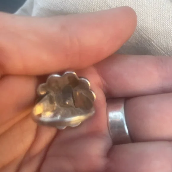 RELISTED! Vintage Native American MOP Cluster Bracelet and Ring Set🦋 - Picture 7 of 11